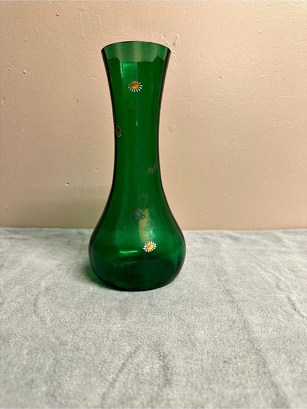 Teleflora Hand-Painted Daisy Green Glass Vase